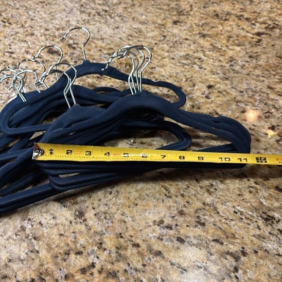 A dozen luxury Velvet Children’s blue hangers - Picture 5 of 5